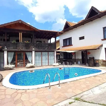 Pensjonat бащин дом