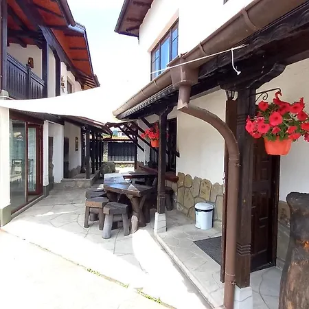бащин дом 3* Apriltsi (Lovech)