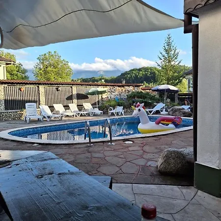 бащин дом 3*