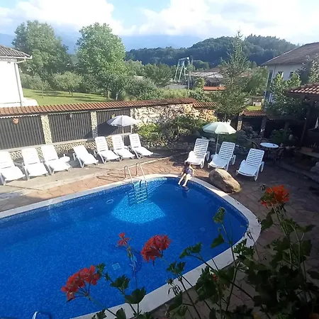 Pensjonat бащин дом Apriłci