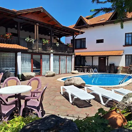 бащин дом 3* Apriltsi (Lovech)