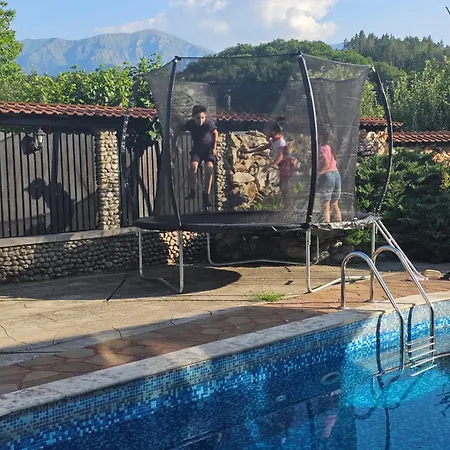бащин дом Affittacamere Apriltsi (Lovech)