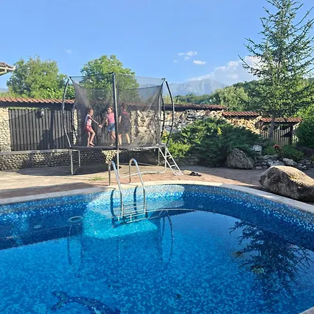 бащин дом Pensjonat 3*