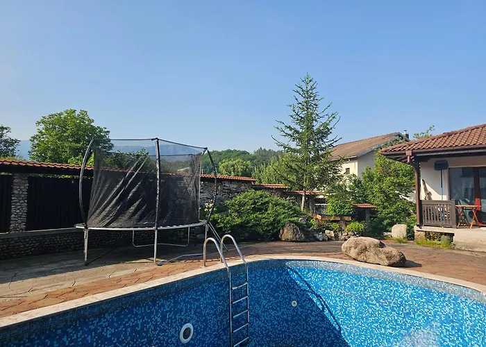 бащин дом 招待所 3*