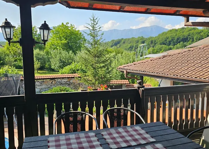 招待所 бащин дом 3*