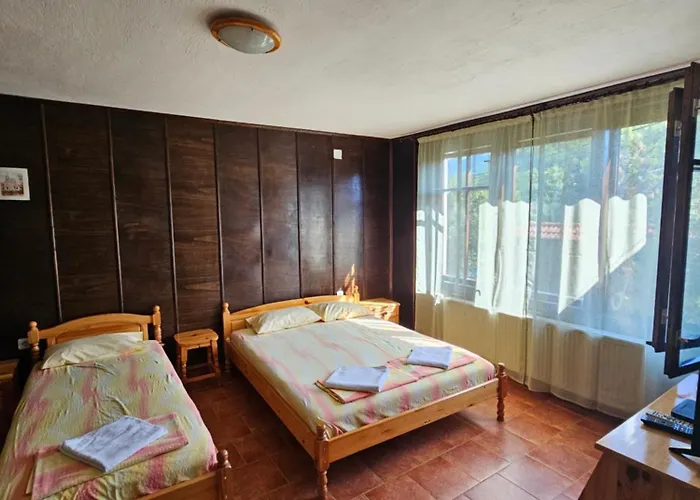 бащин дом 招待所